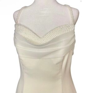 Ian Stewart Ivory Beaded Strap Satin Wedding Dress size 10 NWOT